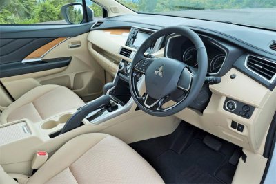 Dashboard Mitsubishi Xpander Ultimate Jogja